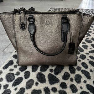 Beautiful Coach leather Carry all in a beautiful bronze color Gorgeous f…